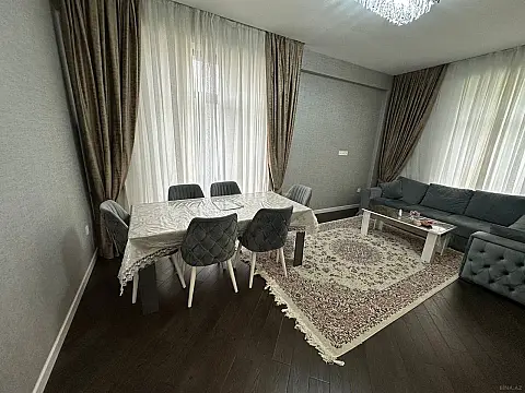 Satılır 3 otaqlı mənzil 104 m²