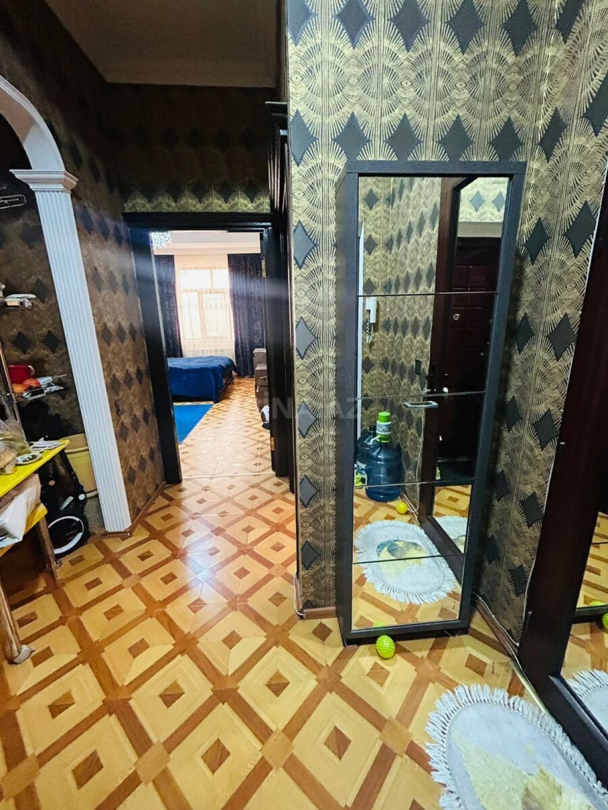 Kirayə verilir 2 otaqlı mənzil 70 m²