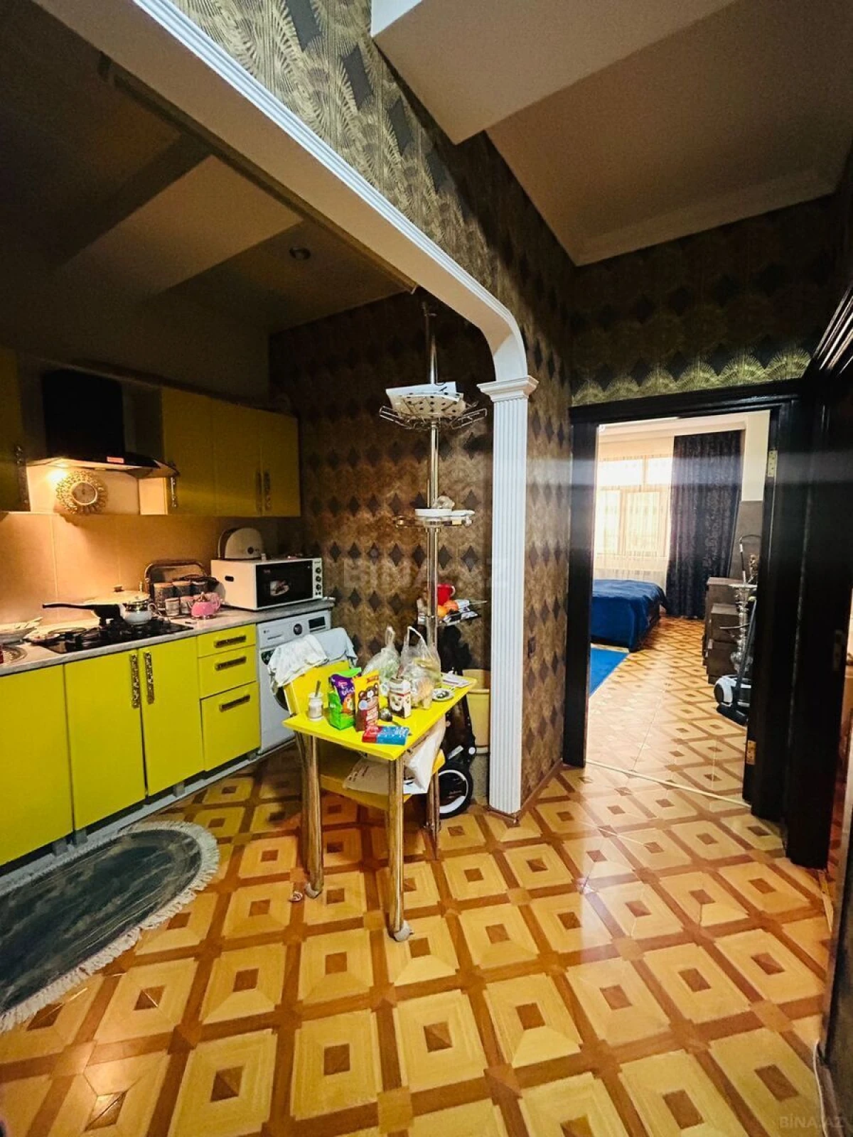 Kirayə verilir 2 otaqlı mənzil 70 m²