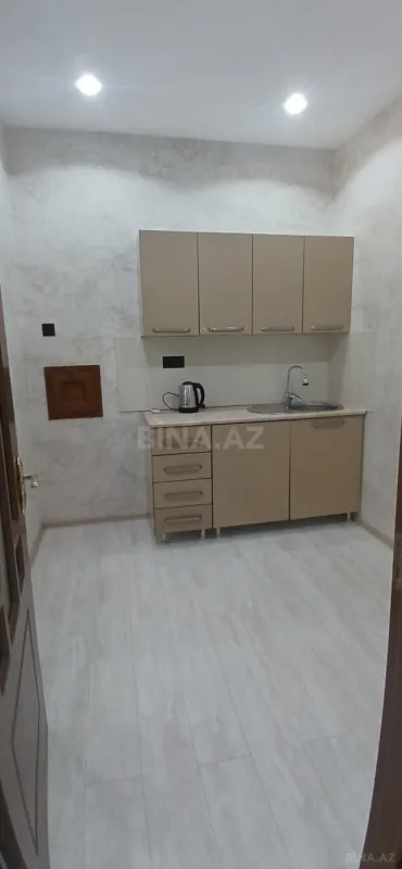 Satılır 4 otaqlı mənzil 110 m²