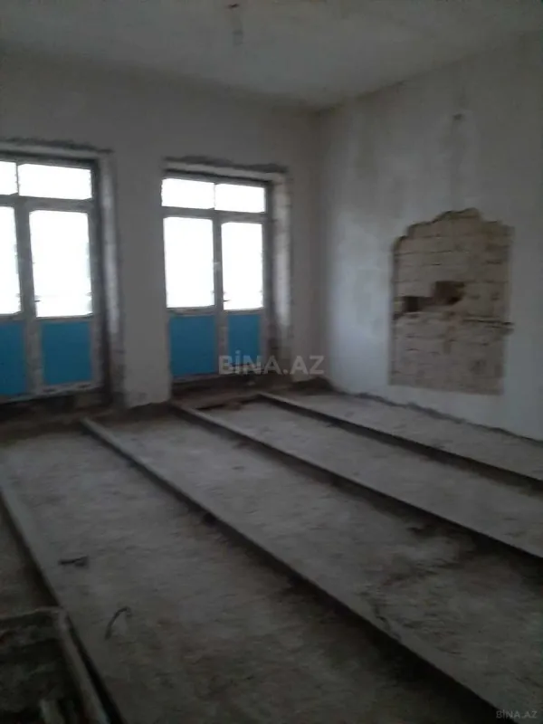 Satılır 3 otaqlı mənzil 93 m²