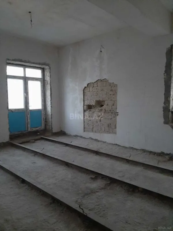 Satılır 3 otaqlı mənzil 93 m²