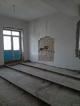 Satılır 3 otaqlı mənzil 93 m²