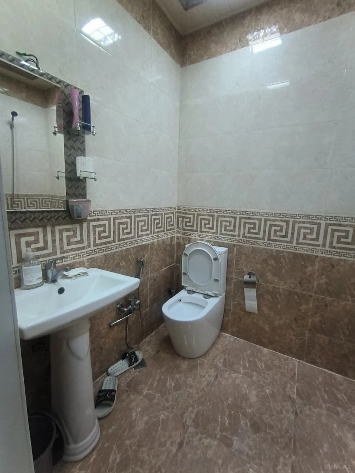 Satılır 2 otaqlı mənzil 60 m²