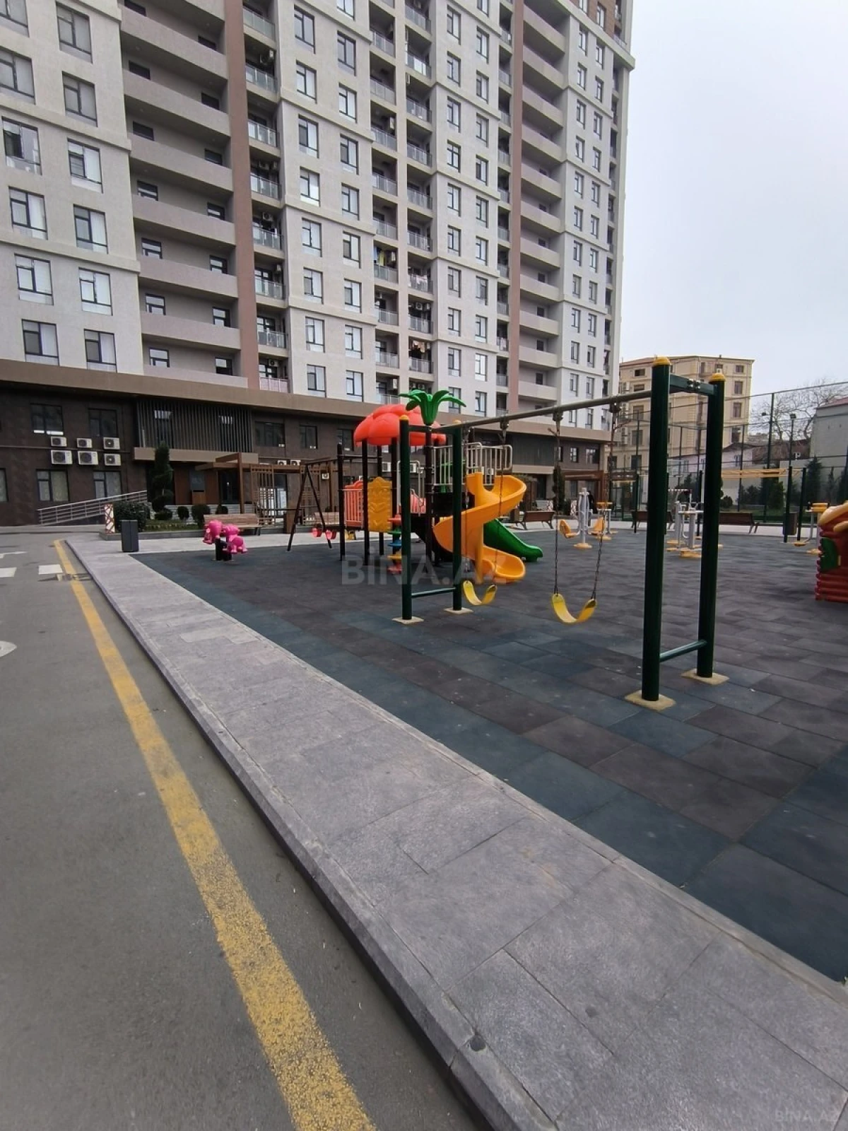 Satılır 2 otaqlı mənzil 60 m²