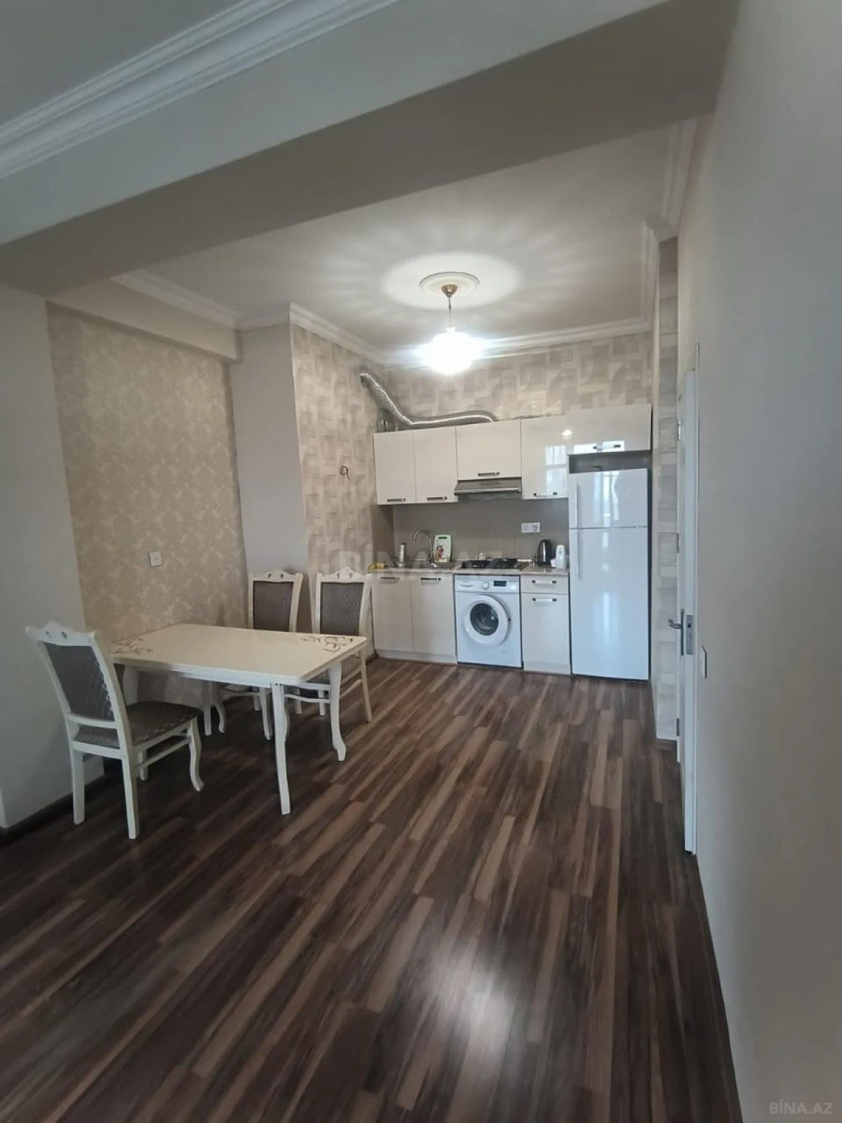 Satılır 2 otaqlı mənzil 60 m²