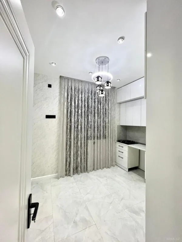 Satılır 3 otaqlı mənzil 74 m²