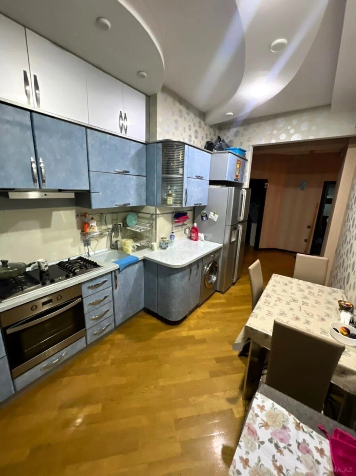 Satılır 3 otaqlı mənzil 120 m²