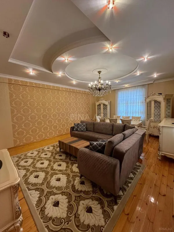 Satılır 3 otaqlı mənzil 155 m²