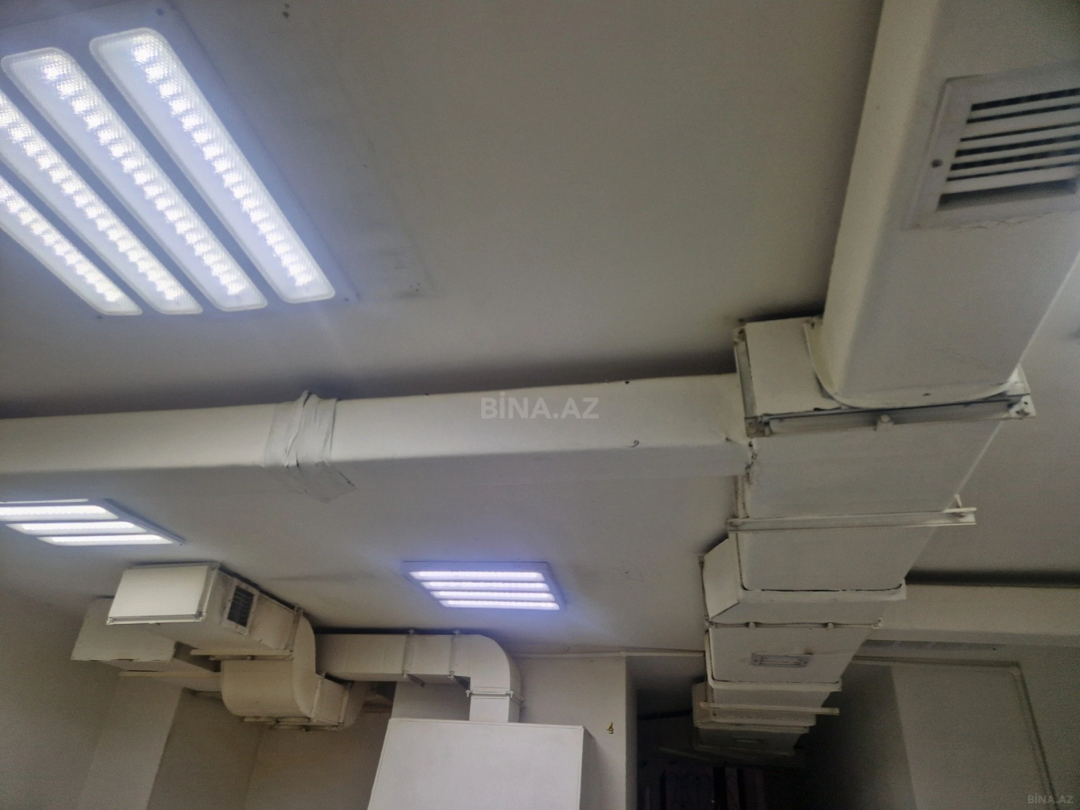 Kirayə verilir obyekt 160 m²