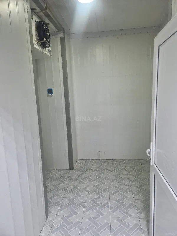 Kirayə verilir obyekt 160 m²