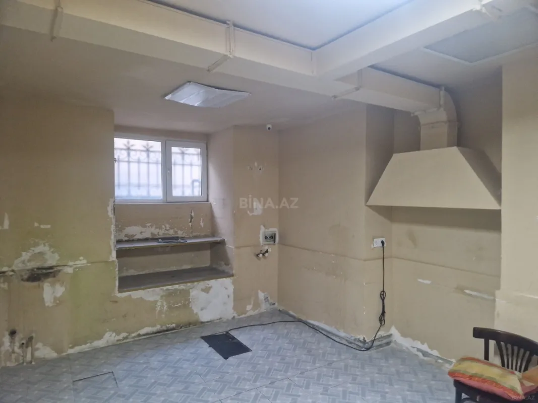 Kirayə verilir obyekt 160 m²