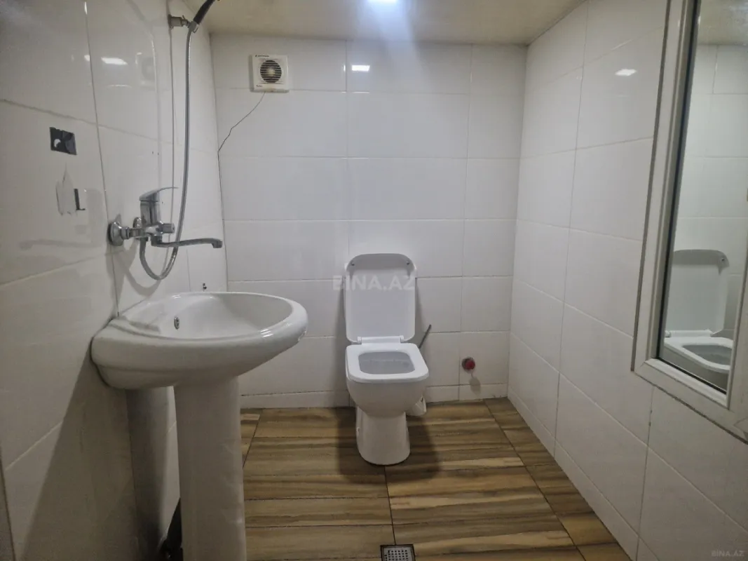 Kirayə verilir obyekt 160 m²