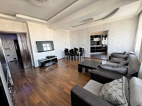 Satılır 3 otaqlı mənzil 101 m² — Bakı, 8-ci kilometr 3 otaq 101.00 m²