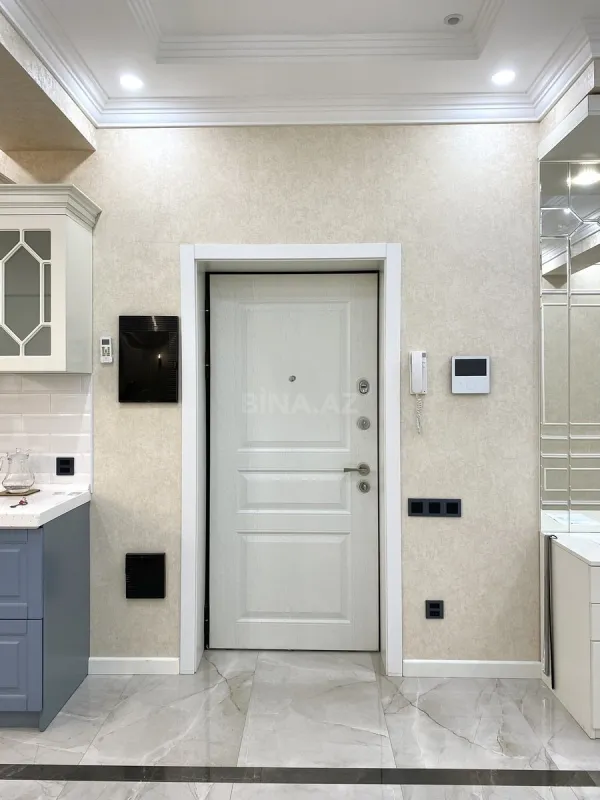 Kirayə verilir 3 otaqlı mənzil 120 m²