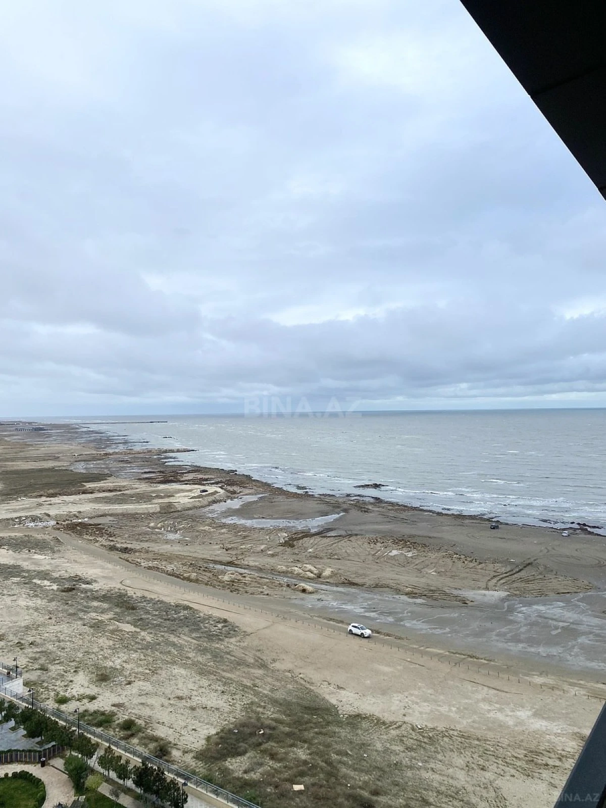 Kirayə verilir 3 otaqlı mənzil 120 m²