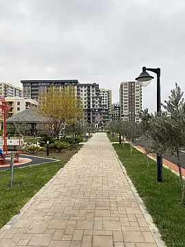 Kirayə verilir 3 otaqlı mənzil 120 m²