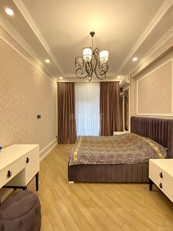Kirayə verilir 3 otaqlı mənzil 120 m²