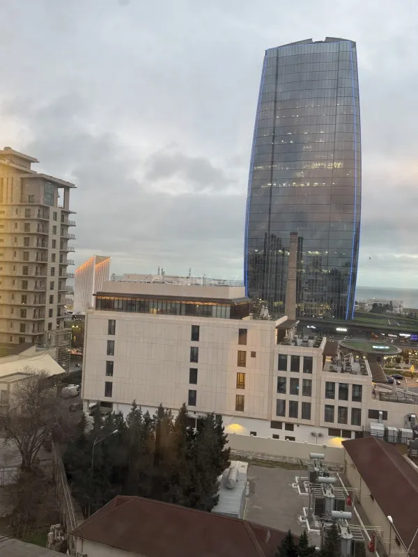 Kirayə verilir 3 otaqlı ofis 80 m²