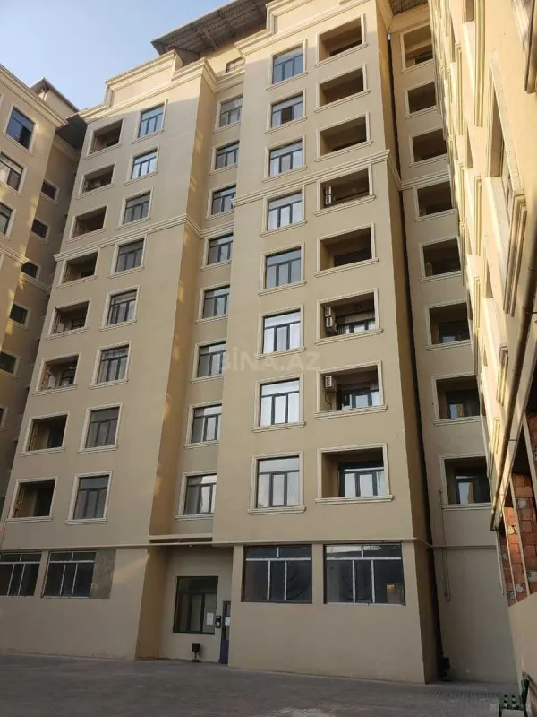Satılır 3 otaqlı mənzil 110 m²