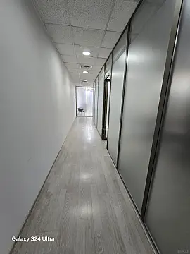 Kirayə verilir 4 otaqlı ofis 180 m²