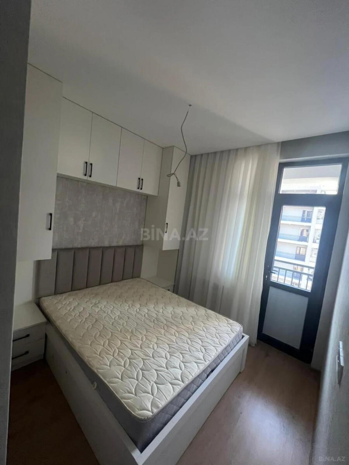 Kirayə verilir 2 otaqlı mənzil 45 m²