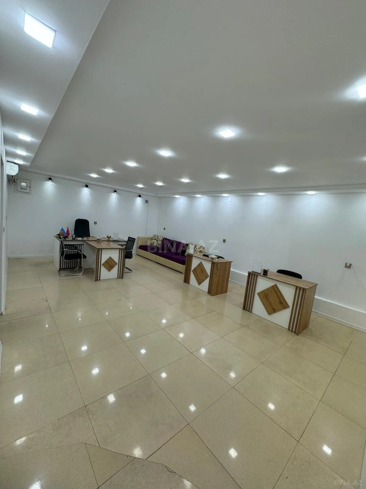Kirayə verilir 1 otaqlı ofis 45 m²