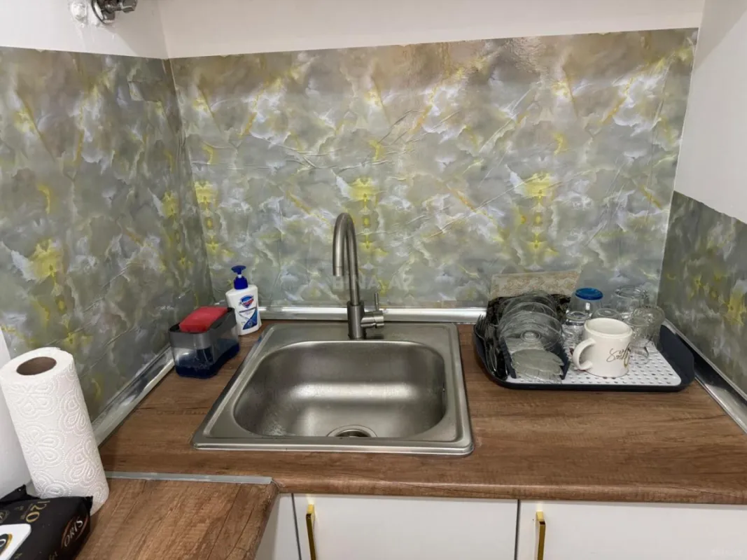 Kirayə verilir 1 otaqlı ofis 45 m²