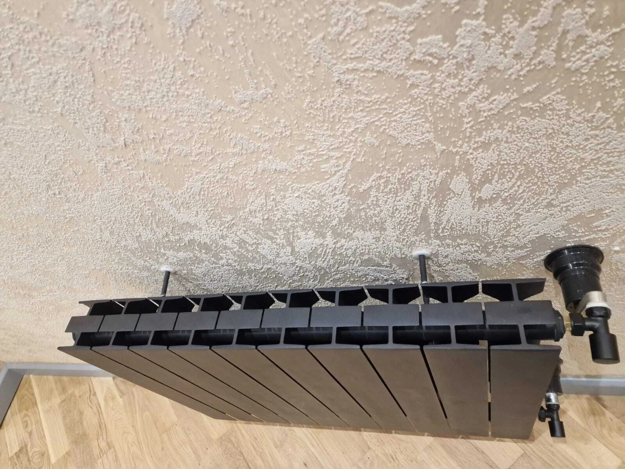 Satılır 4 otaqlı mənzil 168 m²