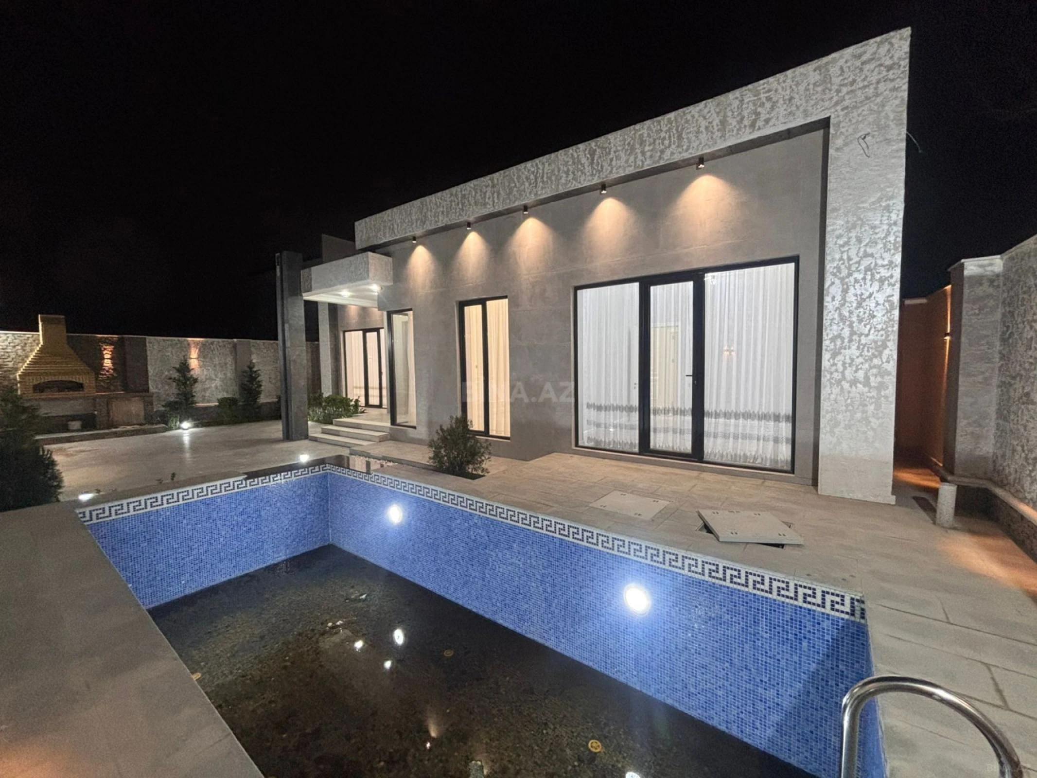 Satılır 4 otaqlı həyət evi 150 m²