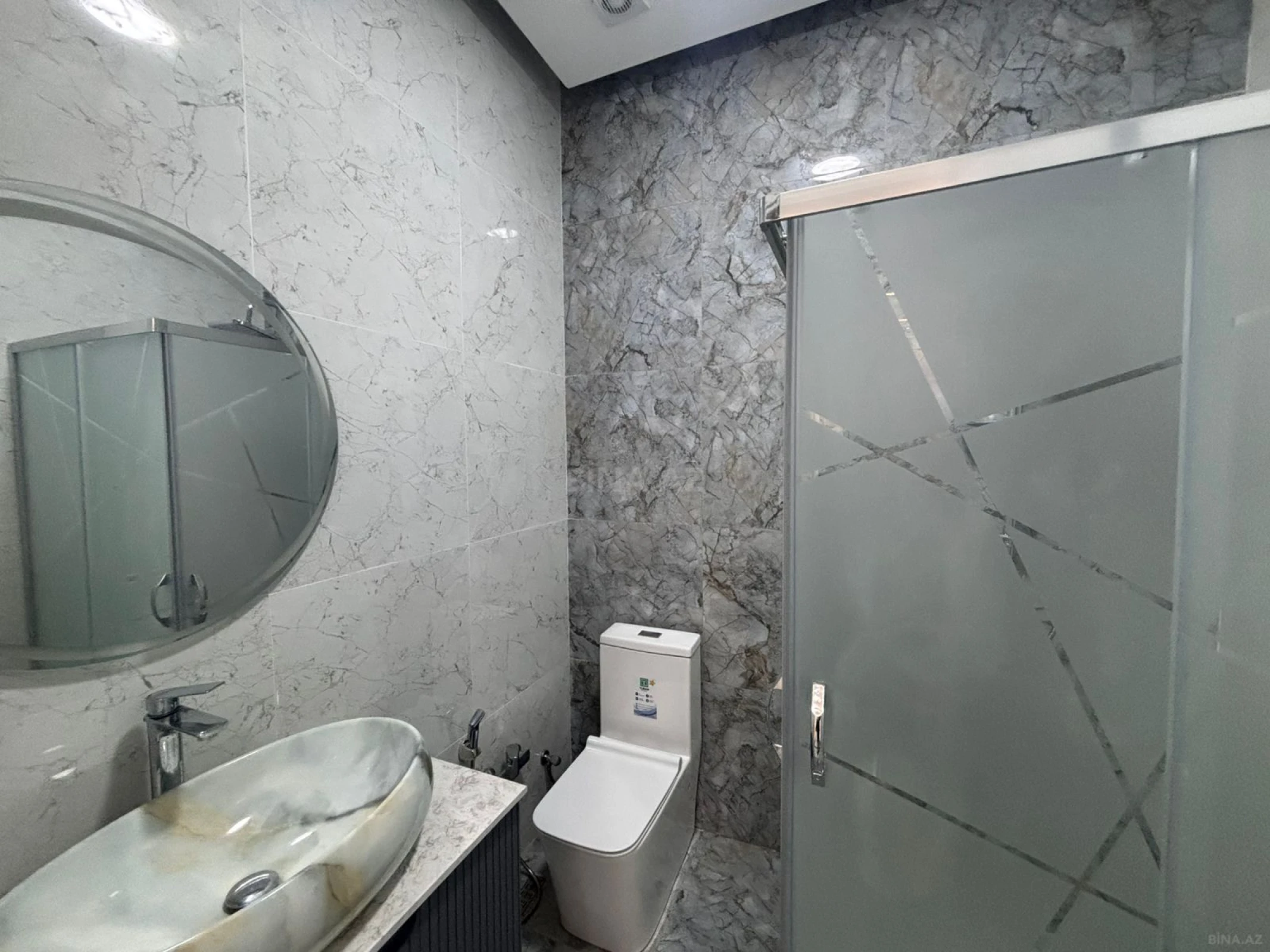 Satılır 4 otaqlı həyət evi 150 m²