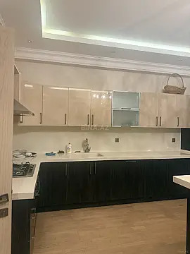 Satılır 2 otaqlı mənzil 100 m²