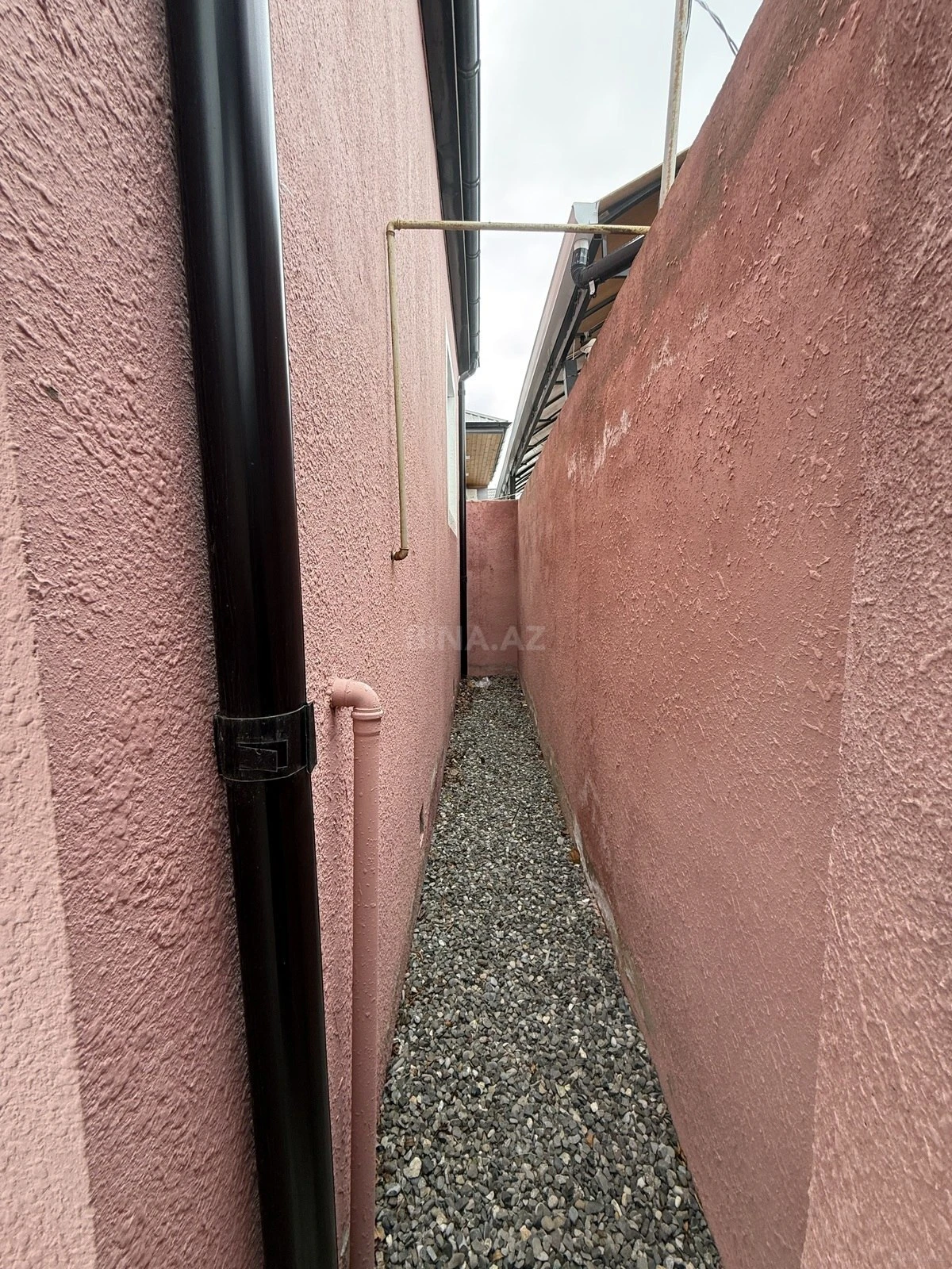 Satılır 3 otaqlı həyət evi 95 m²