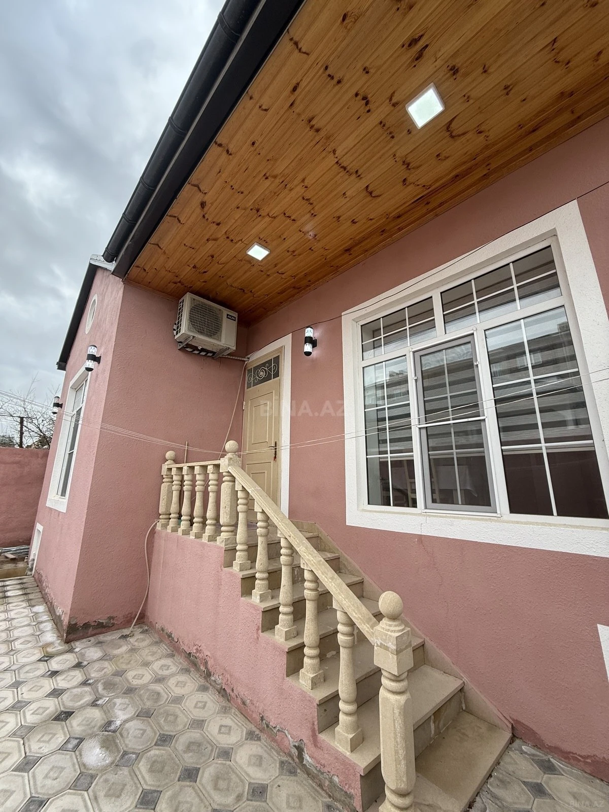 Satılır 3 otaqlı həyət evi 95 m²