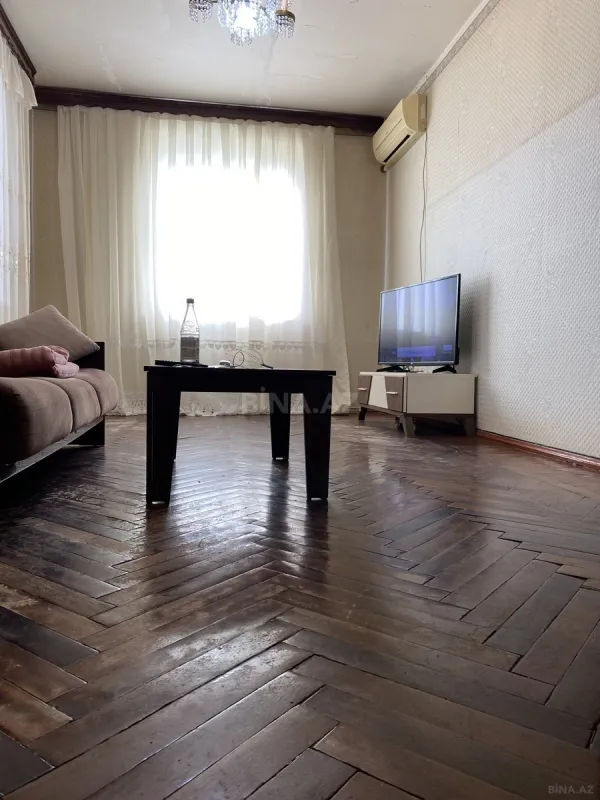 Satılır 3 otaqlı mənzil 75 m²