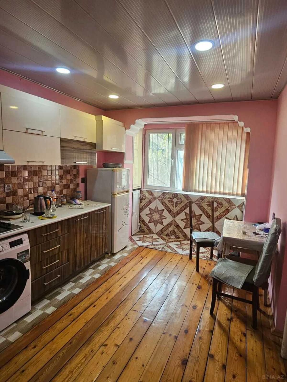 Satılır 2 otaqlı mənzil 55 m²