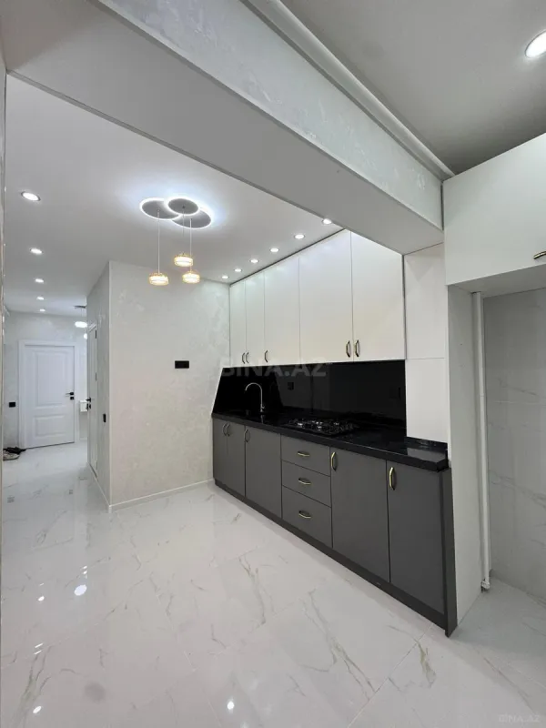 Satılır 2 otaqlı mənzil 65 m²
