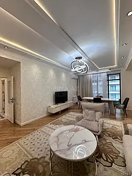 Satılır 3 otaqlı mənzil 148 m² — Bakı, 8-ci kilometr 3 otaq 148.00 m²