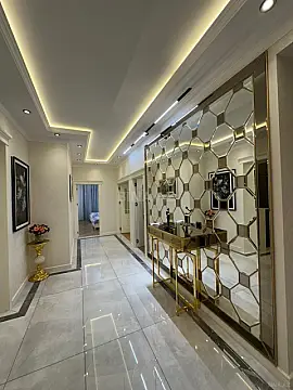 Satılır 3 otaqlı mənzil 148 m²
