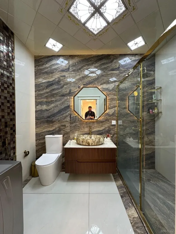 Satılır 3 otaqlı mənzil 148 m²