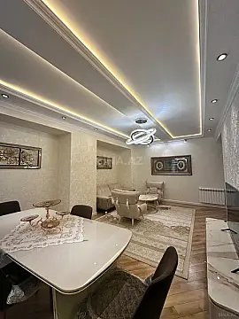 Satılır 3 otaqlı mənzil 148 m²