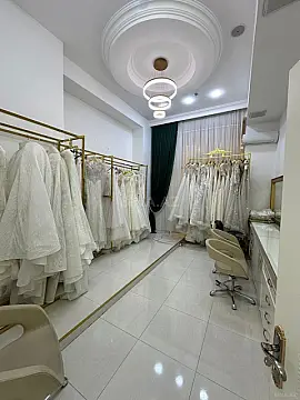 Satılır obyekt 165 m²