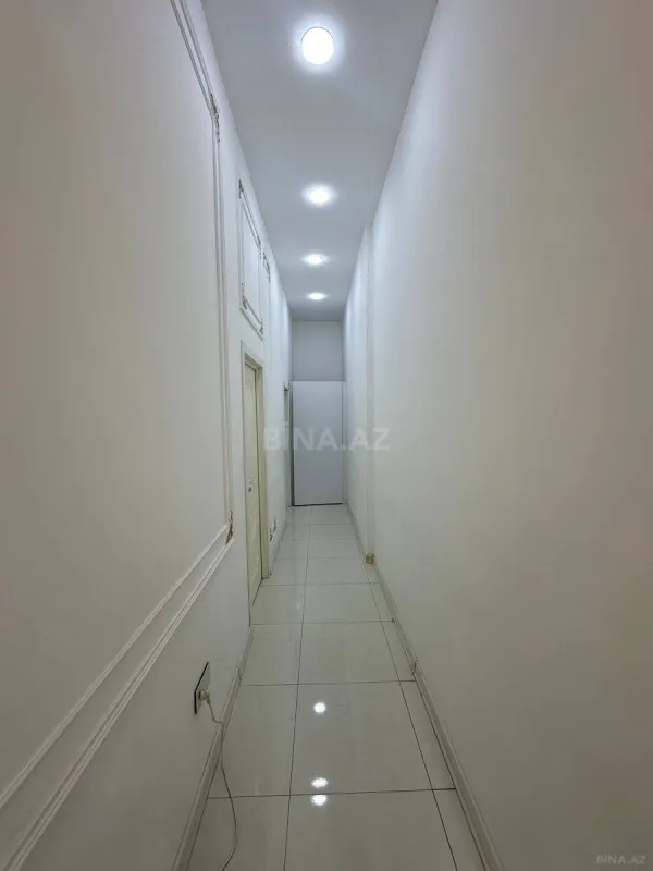 Satılır obyekt 165 m²