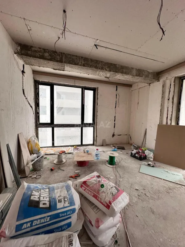 Satılır 3 otaqlı mənzil 100 m²