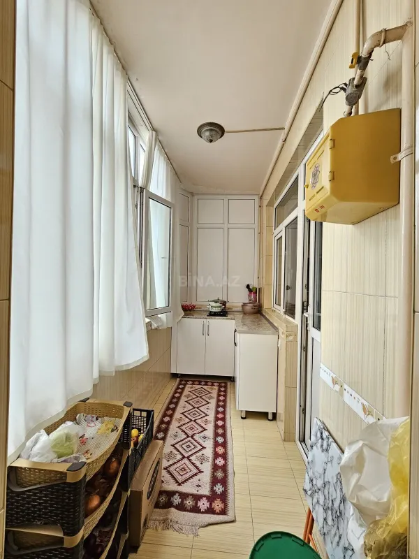 Satılır 3 otaqlı mənzil 93 m²