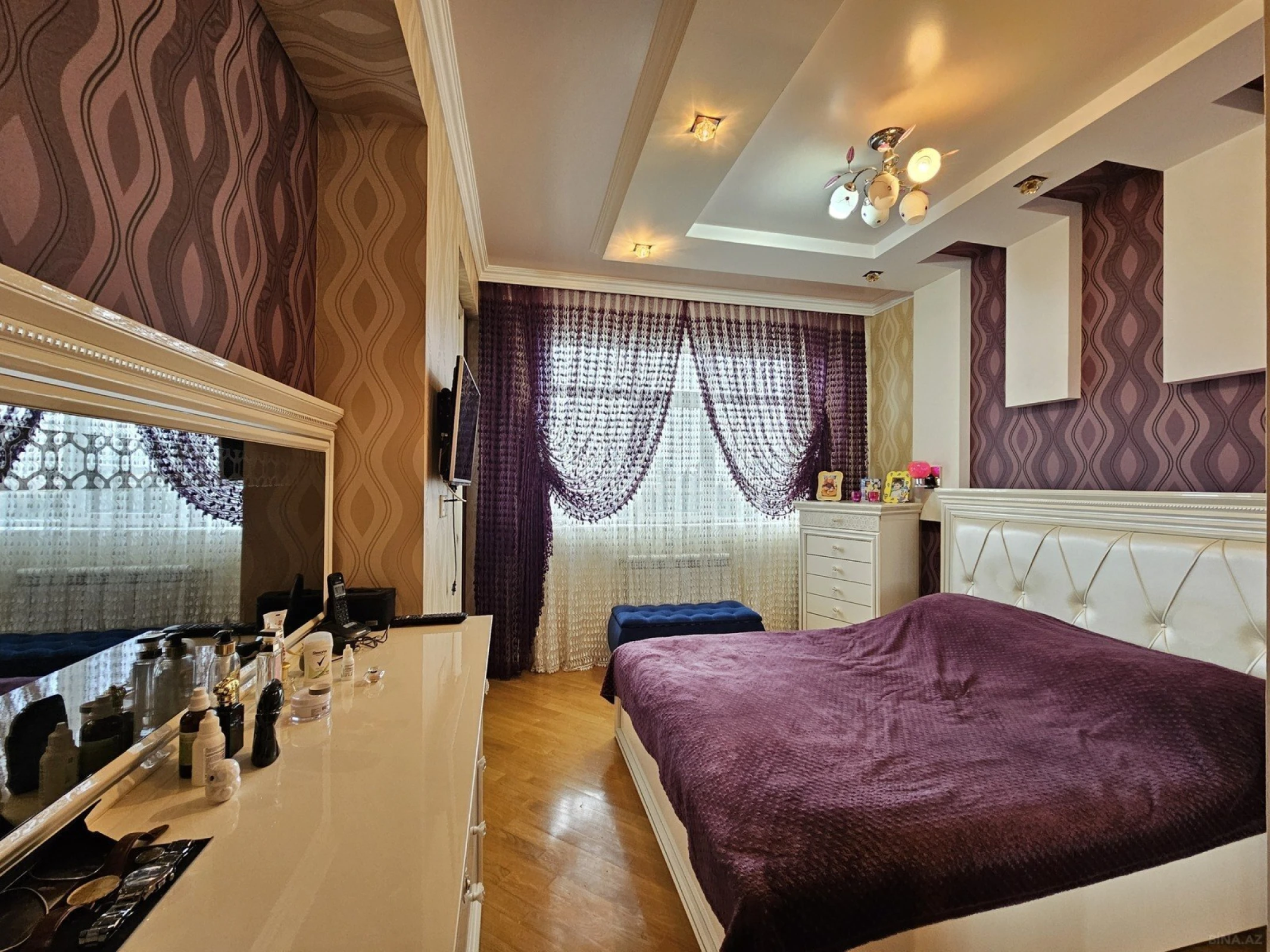 Satılır 3 otaqlı mənzil 93 m²