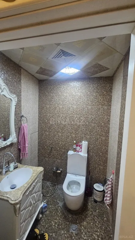 Satılır 3 otaqlı mənzil 123 m²