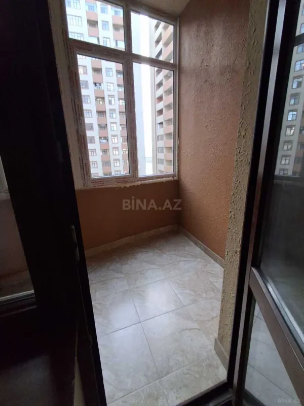 Satılır 3 otaqlı mənzil 123 m²