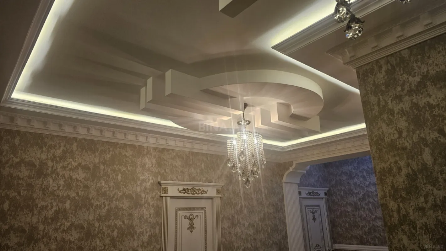 Satılır 3 otaqlı mənzil 123 m²