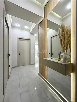 Satılır 2 otaqlı mənzil 81 m²